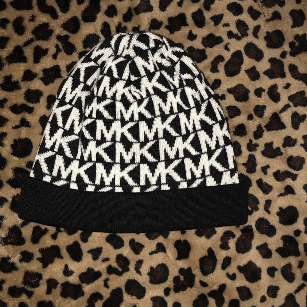 MK beanie