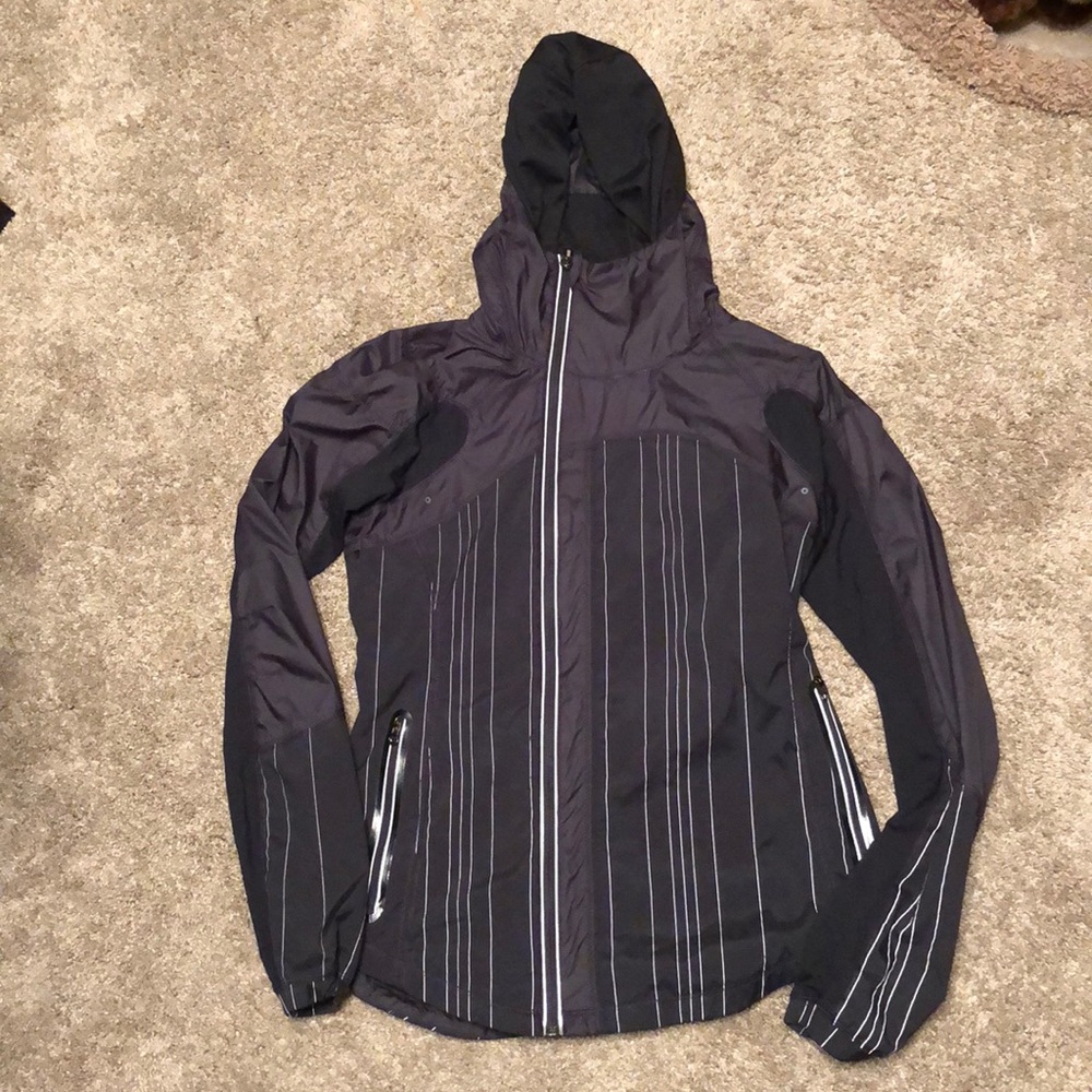 🍋Lululemon Get Up and Glow Jacket reflective - Picture 4 of 7
