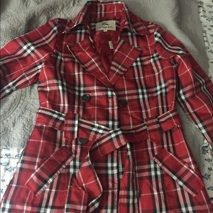 Burberry rain coat size L