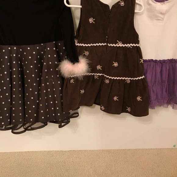 3 dresses 24 mo - Picture 2 of 5
