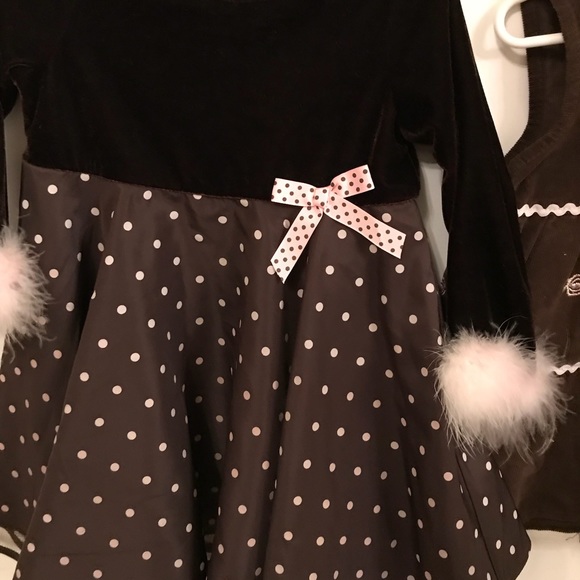 3 dresses 24 mo - Picture 3 of 5