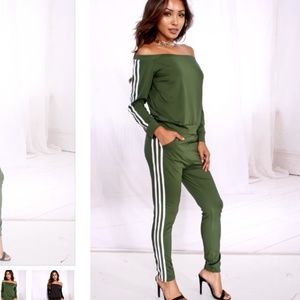 Olive of the shoulders Jogger Set