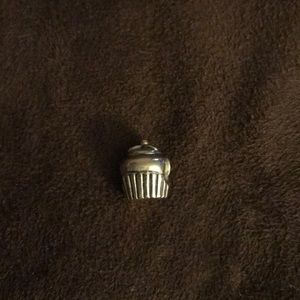 Pandora cupcake charm