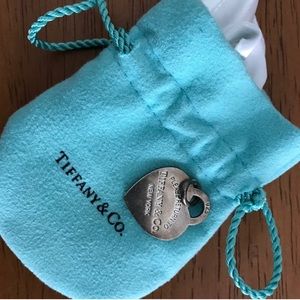 return to Tiffany charm