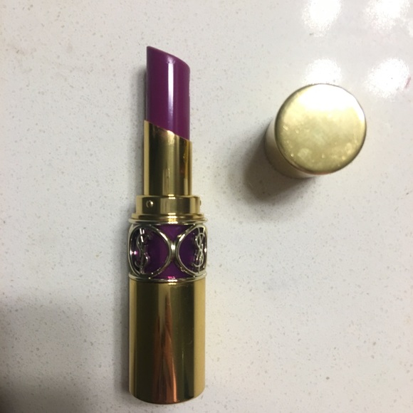 Yves Saint Laurent Other - YSL rouge volupte Shine Lipstick