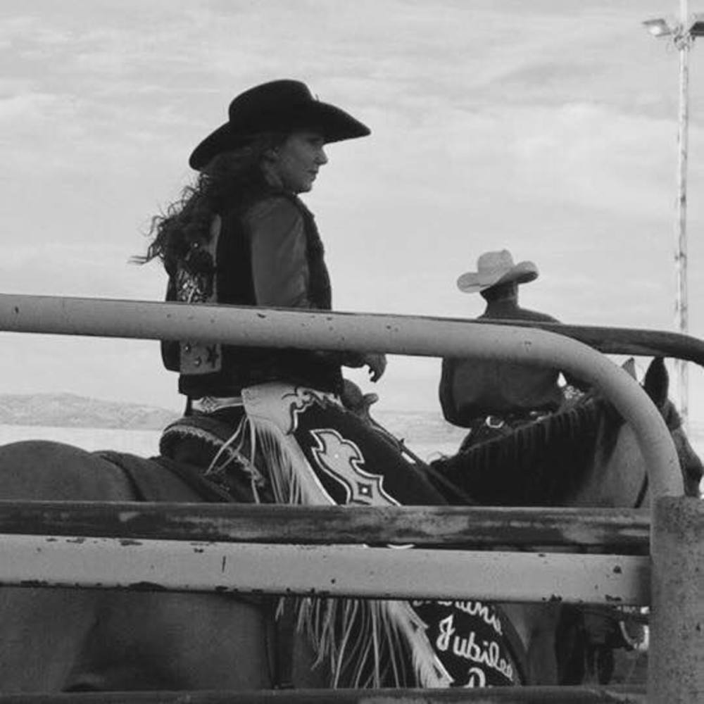 Meet your Posher, Jenielle