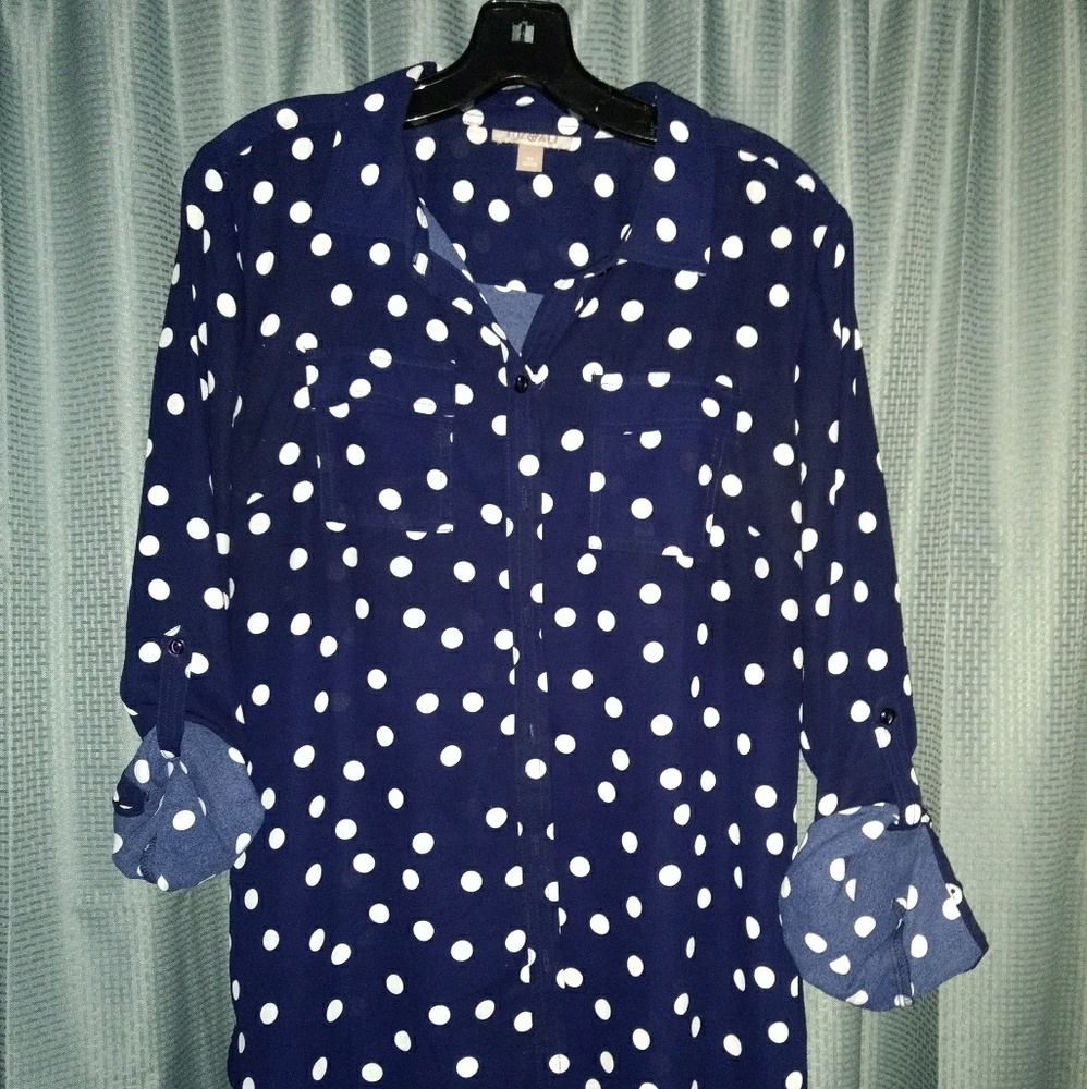 Button up blouse with pocket