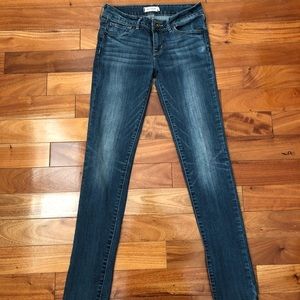 Bullhead Indigo Skinny Jeans (Sz 5, close to sz 4)