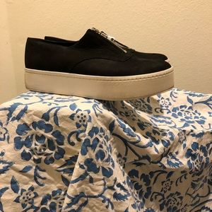 Vince Black Slip On Sneakers