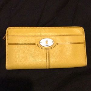 Yellow leather Fossil wallet