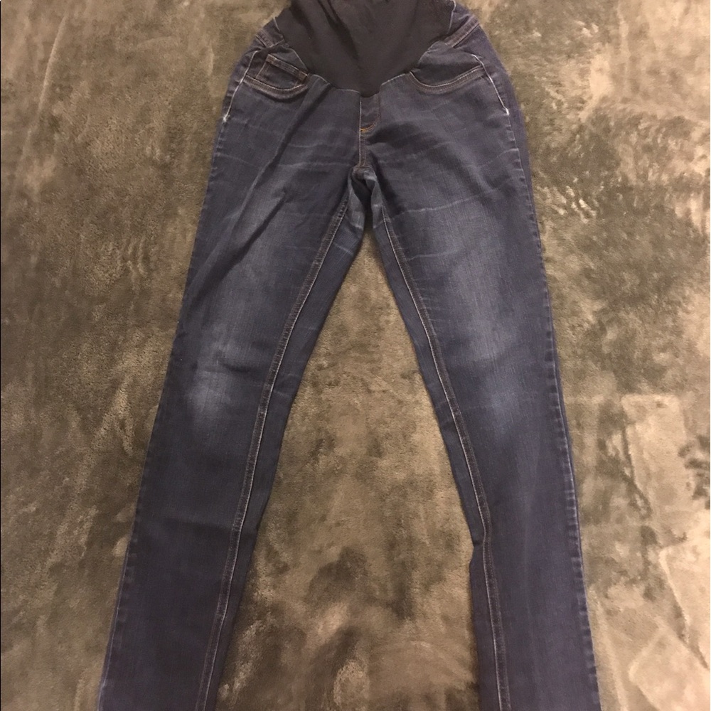 Jessica Simpson Maternity Jeans