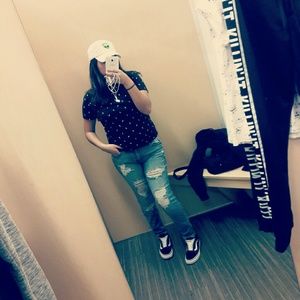 Meet your Posher, Adriana