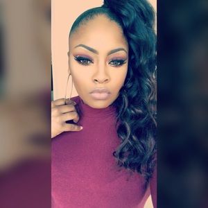 Meet your Posher, Ronisha