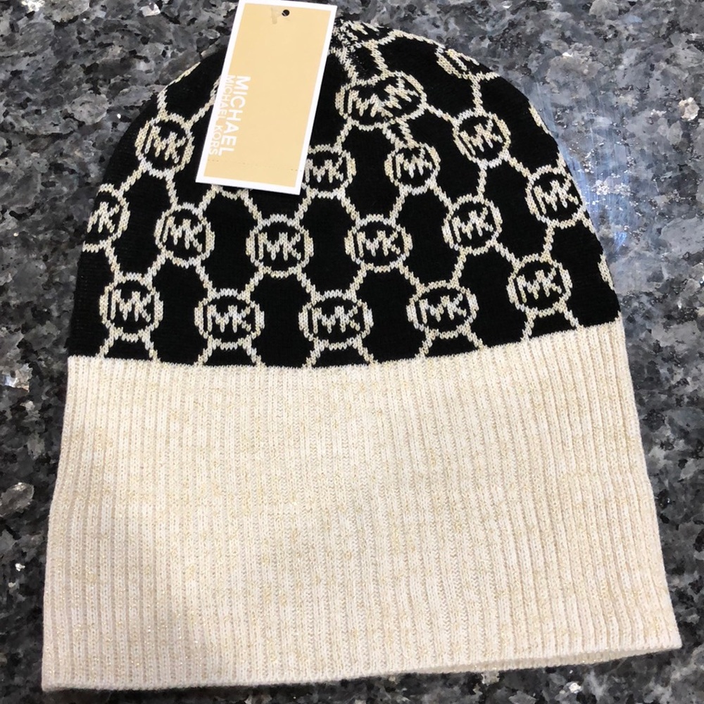 NWT Michael Kors Sparkly Beanie
