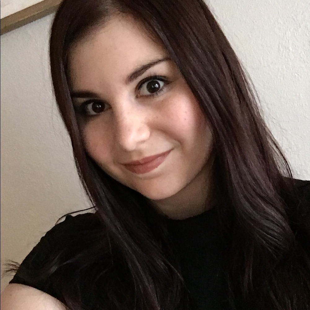 Meet your Posher, Jessica