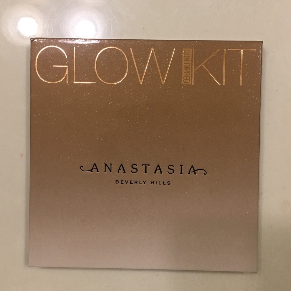 Anastasia Glow Kit!