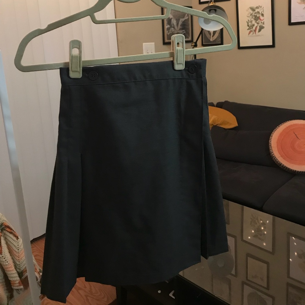 AA pleated schoolgirl skirt