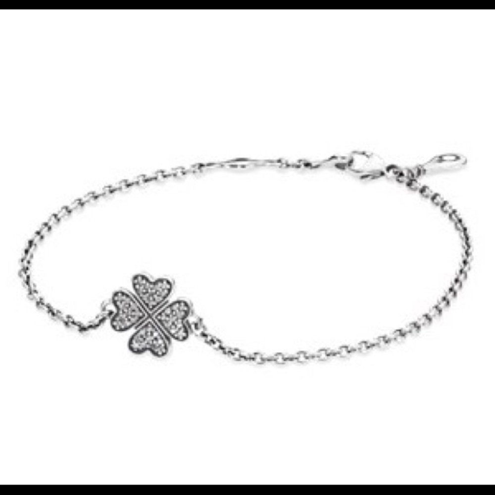 DISCONTINUED LUCKY IN LOVE BRACELET