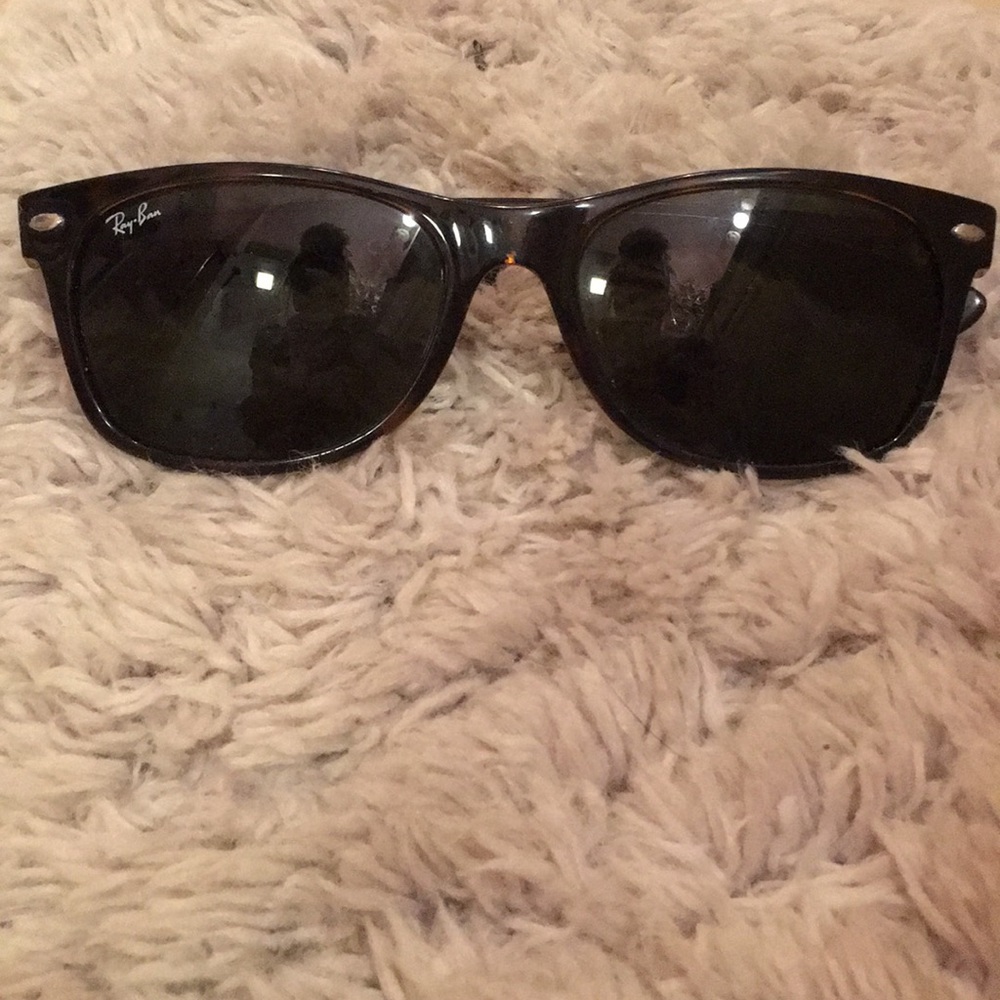 Ray ban sunglasses