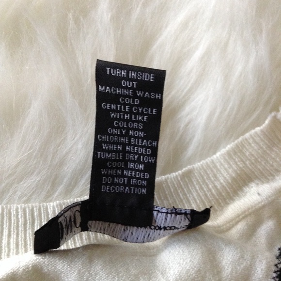 INC Sweater with Hearts Medium - Picture 4 of 8