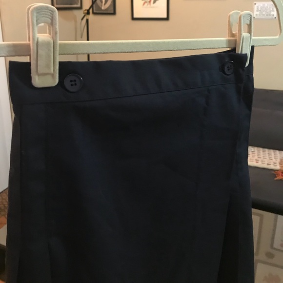 AA pleated schoolgirl skirt - Picture 3 of 4