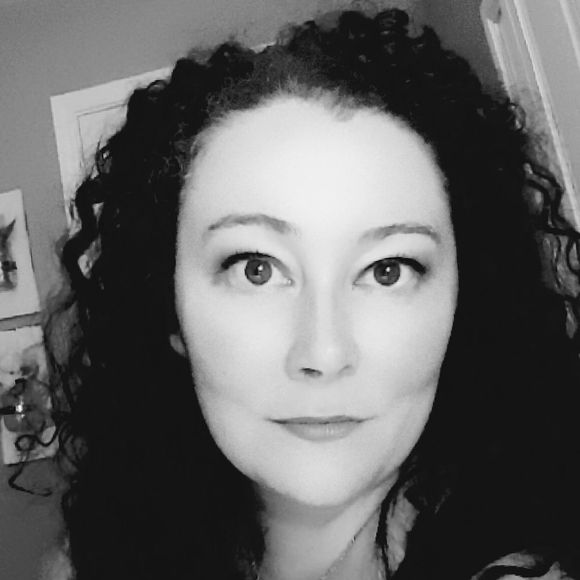 Meet your Posher, Dorianne - Picture 1 of 1