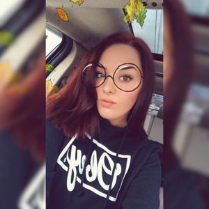 Meet your Posher, Brianna