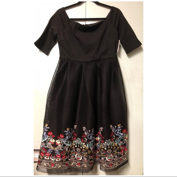 Just Me Embroidered dress - Picture 2 of 5