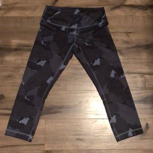 Lululemon wunder under crops