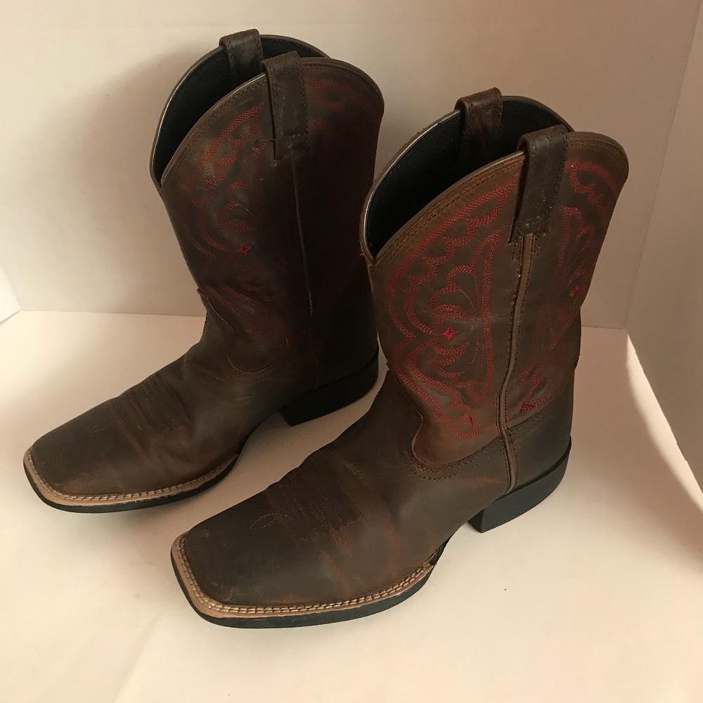 Ariat cowboy boots