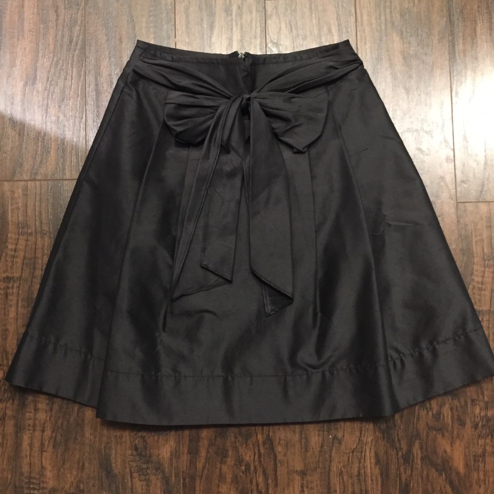 ❌Trina Turk Bow Skirt❌