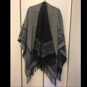 Anthropologie Gray & Black Reversible Fringe Cape