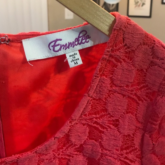 3/4th sleeve lace dress - Picture 3 of 3