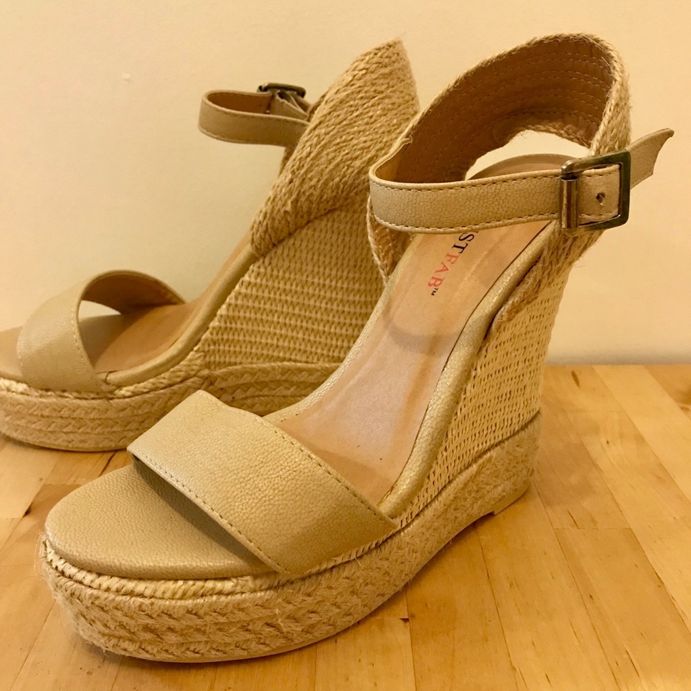 Faux rope/ leather wedges