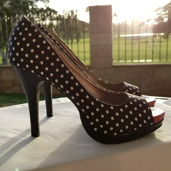 Cute Rampage Polka Dot Heels - Picture 1 of 4