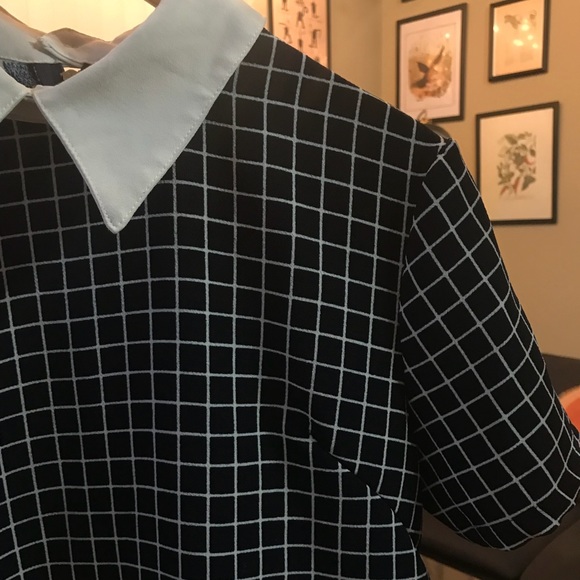 Patterned collared dress - Picture 2 of 2