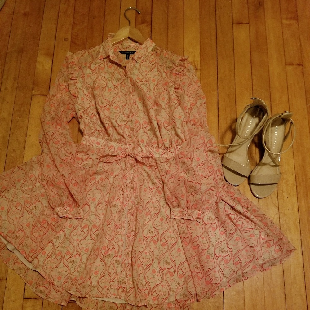 Victoria Secret dress size 8 nwot