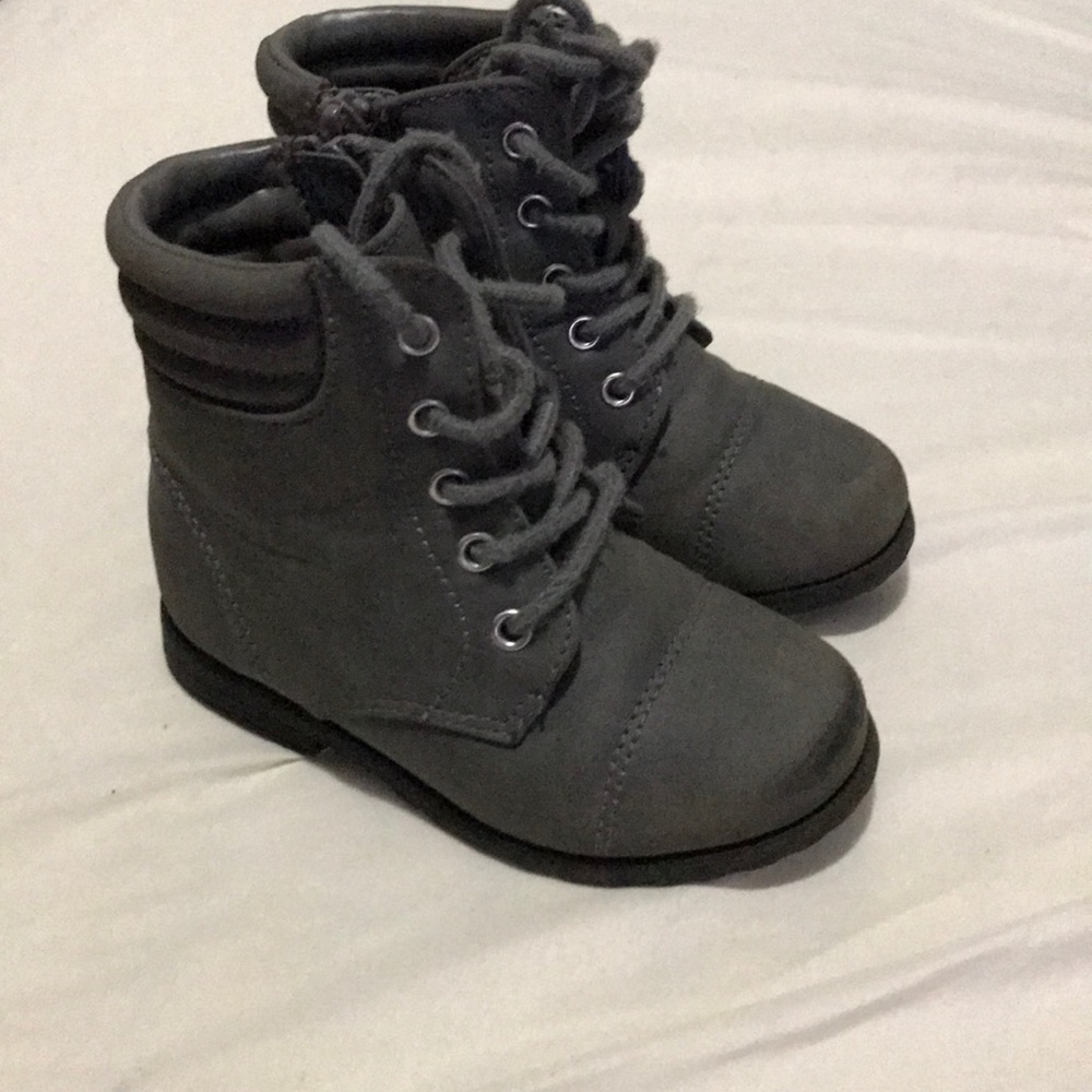 Toddler boots