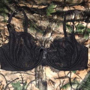 Victoria’s Secret black lace bra size 36DD