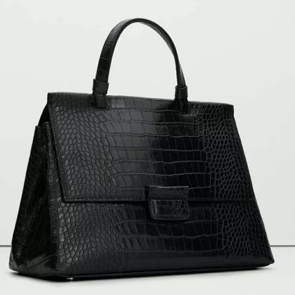 Mango flap black tote bag