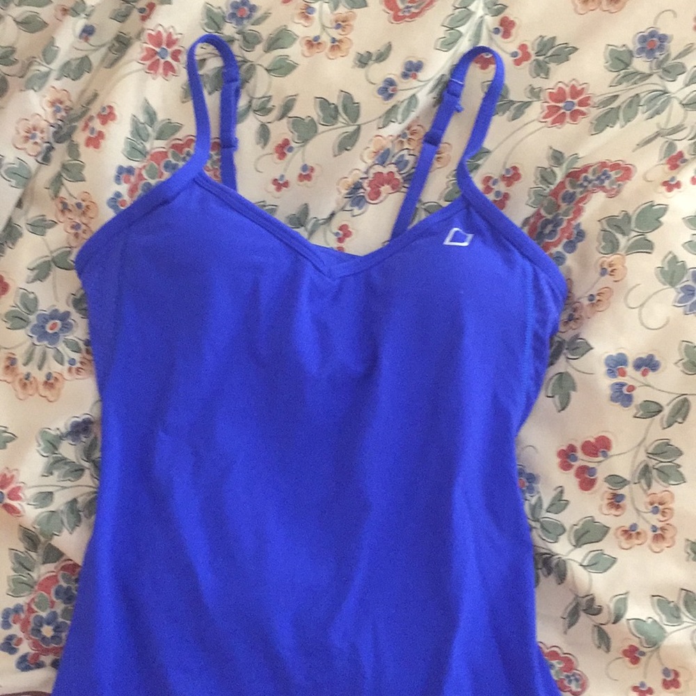 Lorna Jane padded tank!