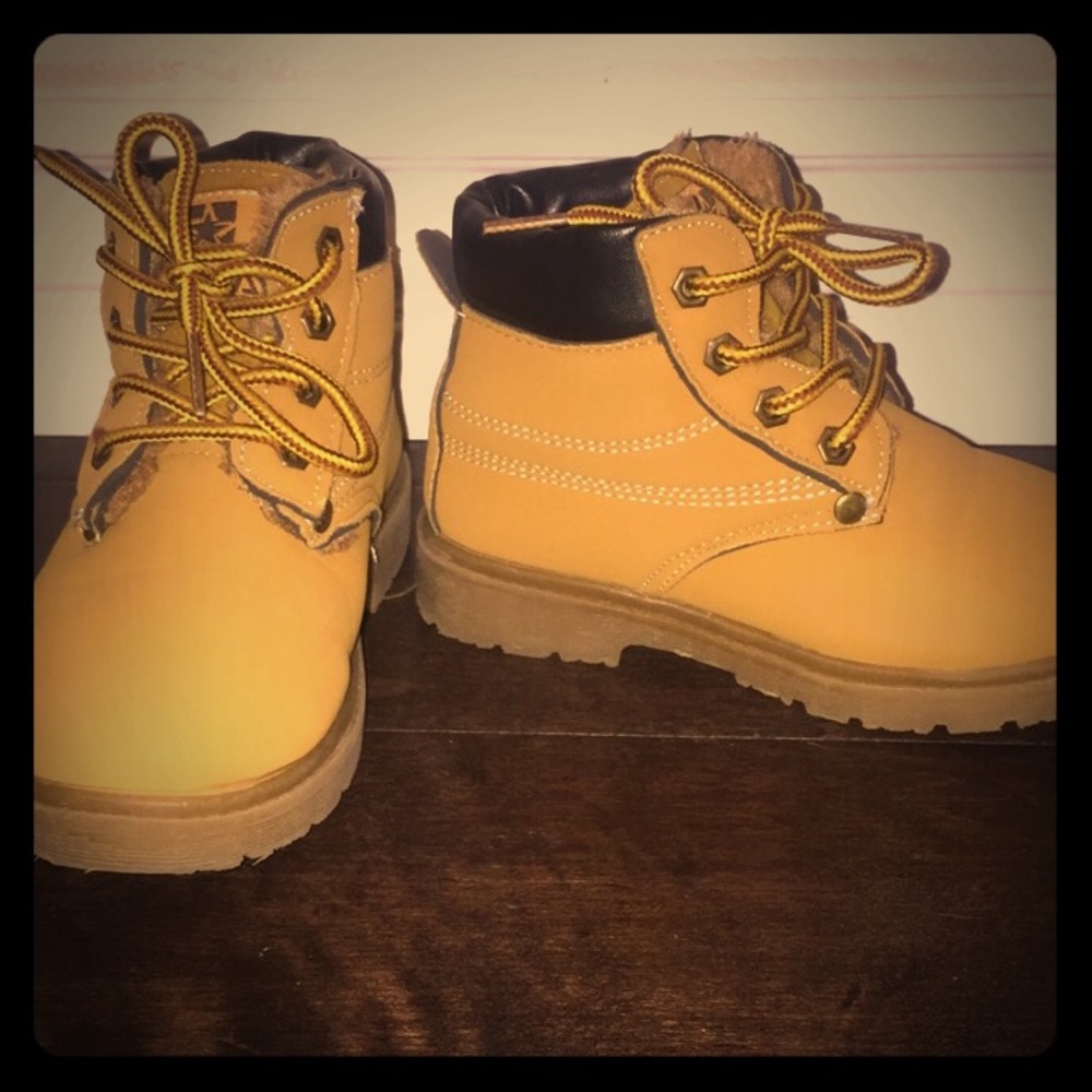 Girls Winter Boots