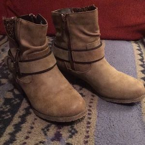 Jelly pop ankle boots size 6.5