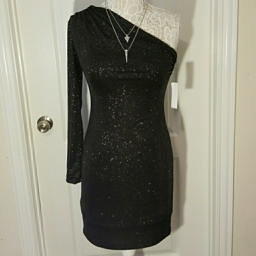 **SALE**🆕Allen B -Black Glittery One Sleeve Dress