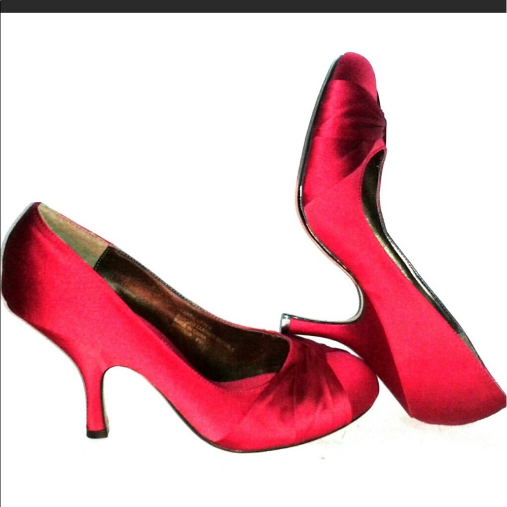 Red 50’s satin heels