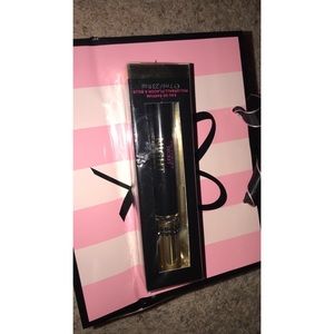 Victoria’s Secret perfume