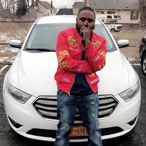 Meet your Posher, Devonte