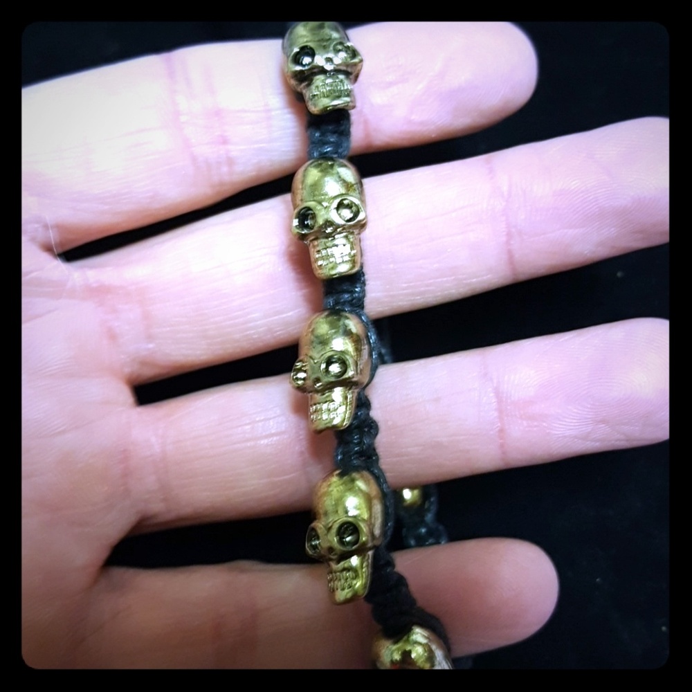 Skull bracelet
