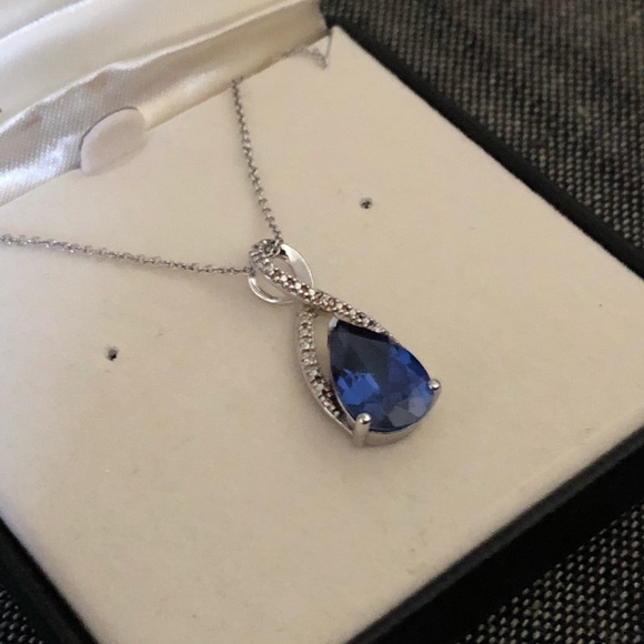 NIB! Sapphire Necklace/pendant Fred Meyer Jewelers - Picture 4 of 4