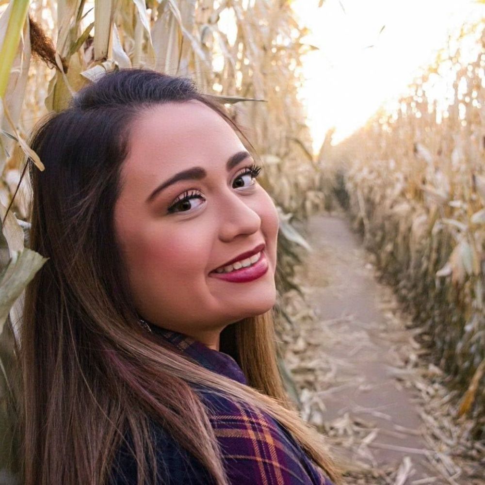 Meet your Posher, Vanessa